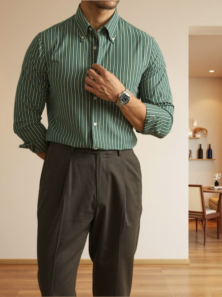 男士經典藍色條紋扣領商務通勤休閒長袖義式高級感襯衫