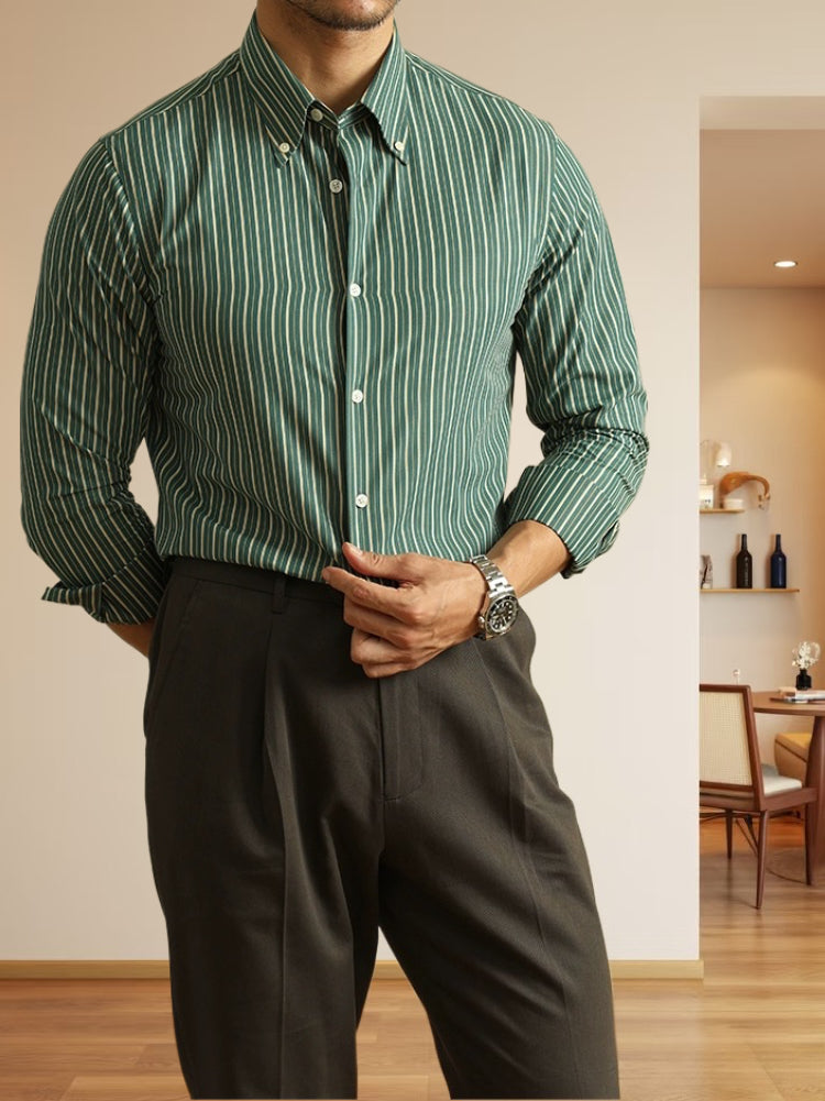 男士經典藍色條紋扣領商務通勤休閒長袖義式高級感襯衫